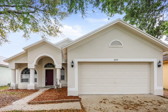 Building Photo - 2014 Cattleman Dr