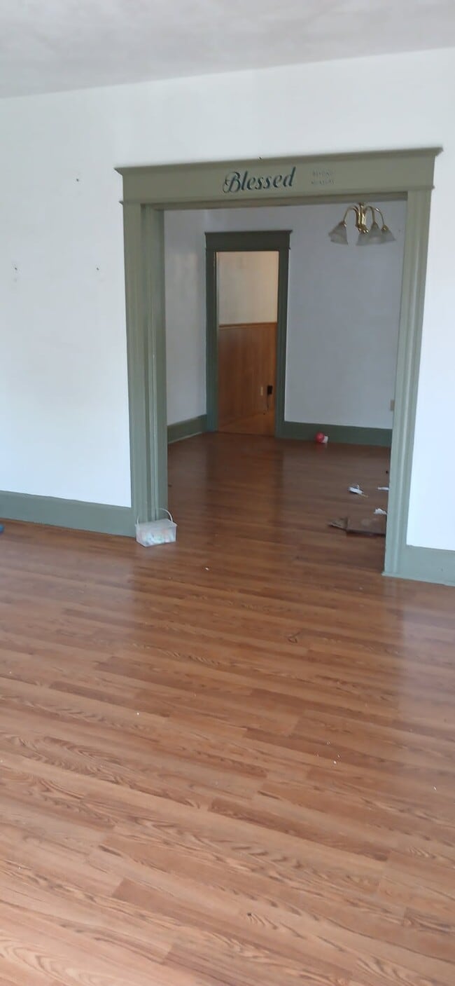 Photo - 650 Linden Ave