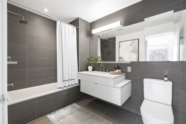 Photo - Central Place