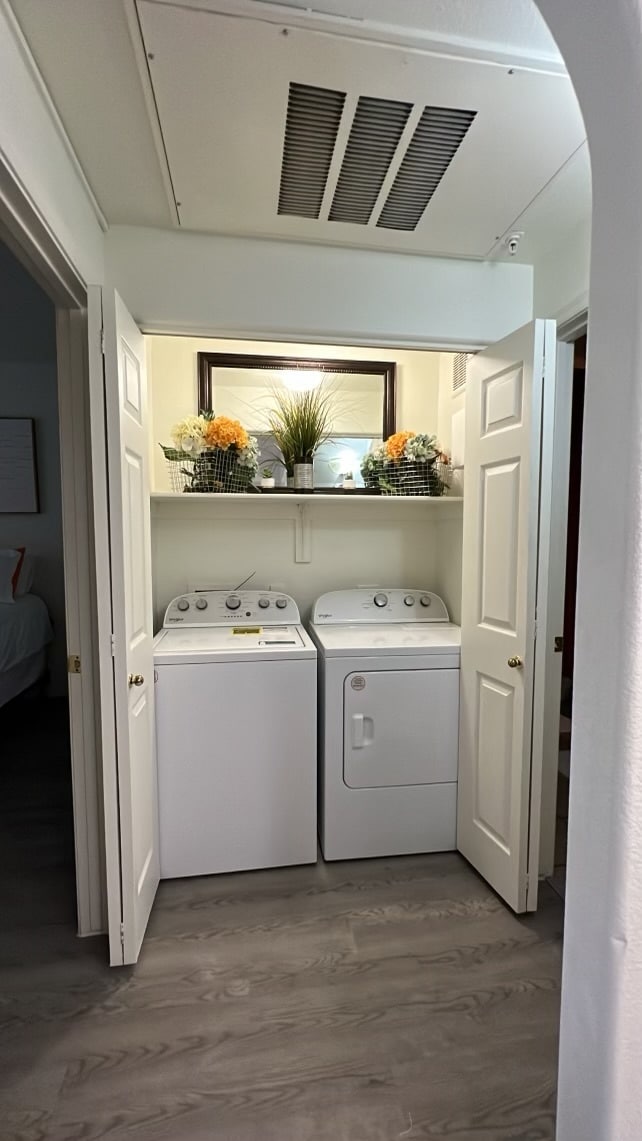 1BR, 1BA, Model Unit In-Unit Laundry