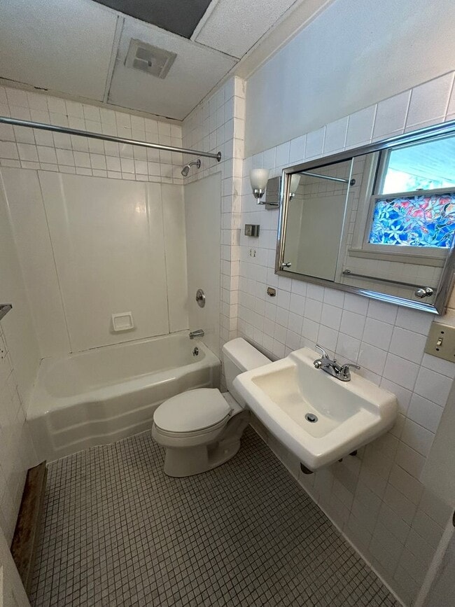 Photo - 120-126 North Willard St Unit 122 North Willard