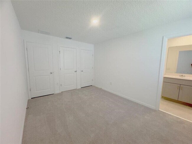 Photo - 2852 Skyline Lp