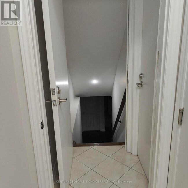 Photo - 18 Rathmore St