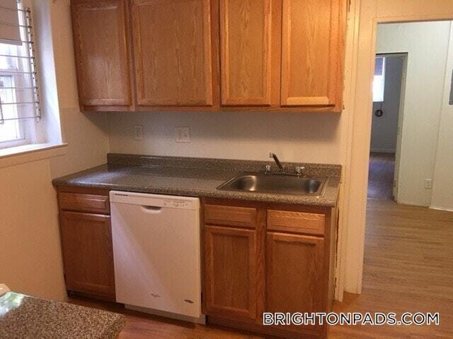 Photo - 119 Sutherland Rd Apartment Unit A