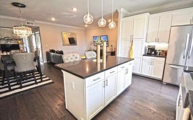Photo - 4700 Norris Canyon Rd Unit 103
