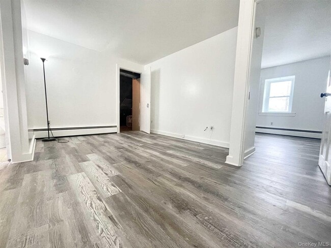 Photo - 1612 Main St Unidad 4