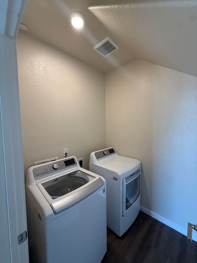 Photo - 2 bed | 2.5 bath | 1238 SF | 2 Car Garage | Two Story | Tenant pays $175 monthly for WS&G