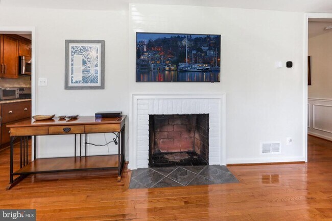 Photo - 8011 Jackson Rd