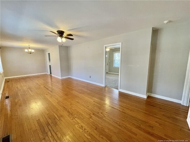 Photo - 922 Brookhaven Dr