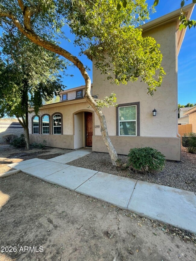 Photo - 10024 E Isleta Ave