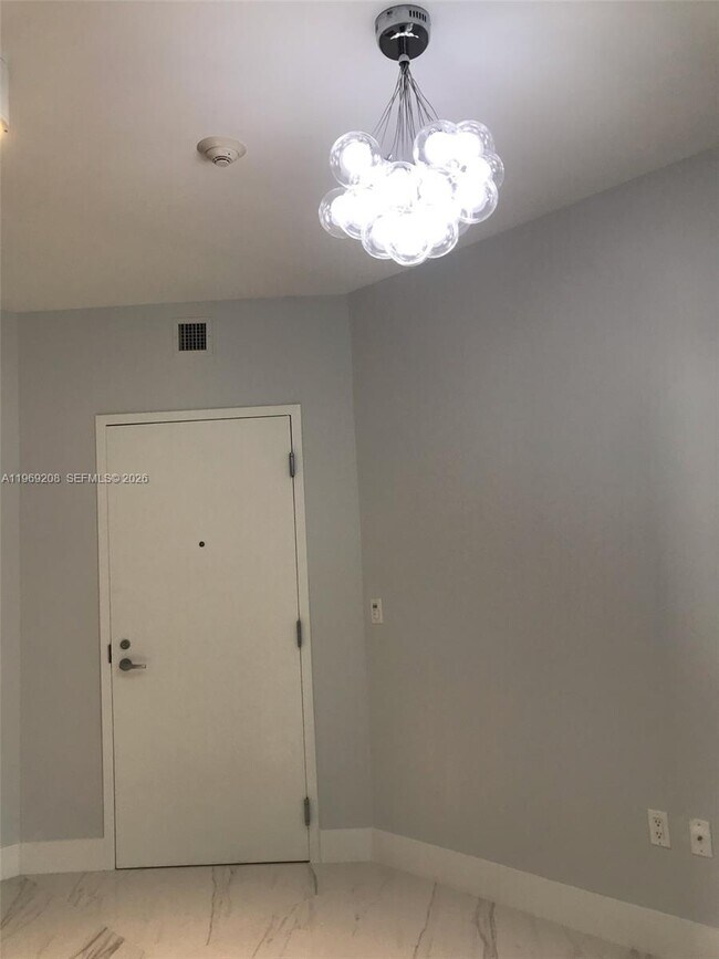 Photo - 16385 Biscayne Blvd Unidad 2907