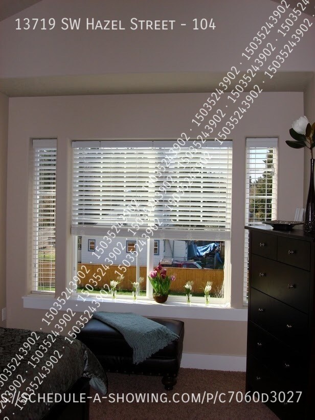 Photo - 13719 SW Hazel St Unidad 104