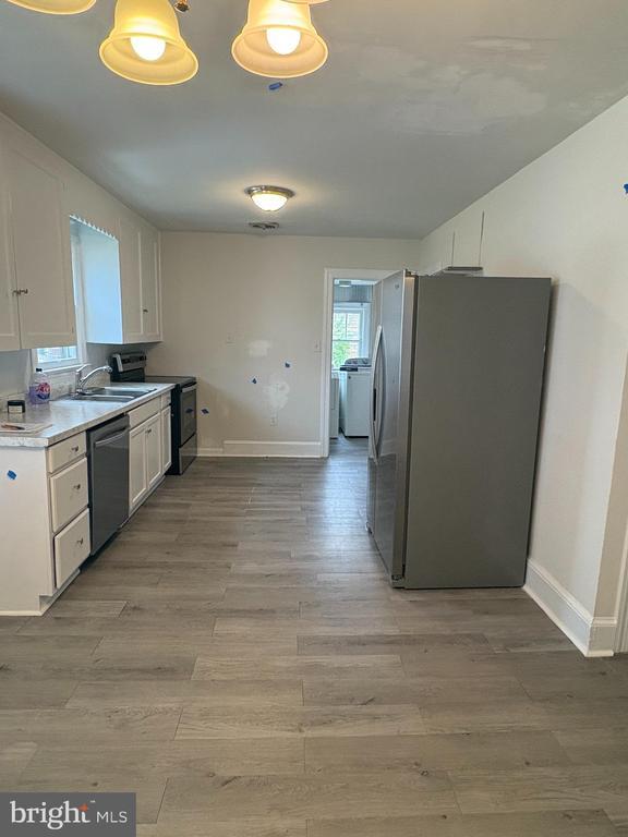 Photo - 331 Hanson Ave