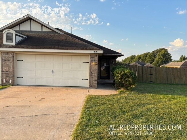 Building Photo - 4245 W Titus Dr Rental