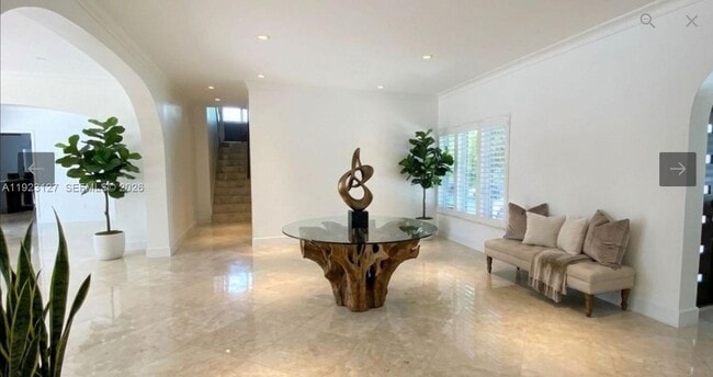 Photo - 100 S Prospect Dr