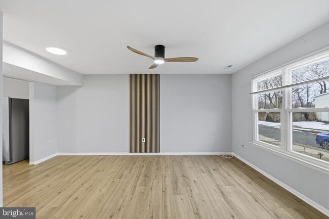 Photo - 341 Clarkson St