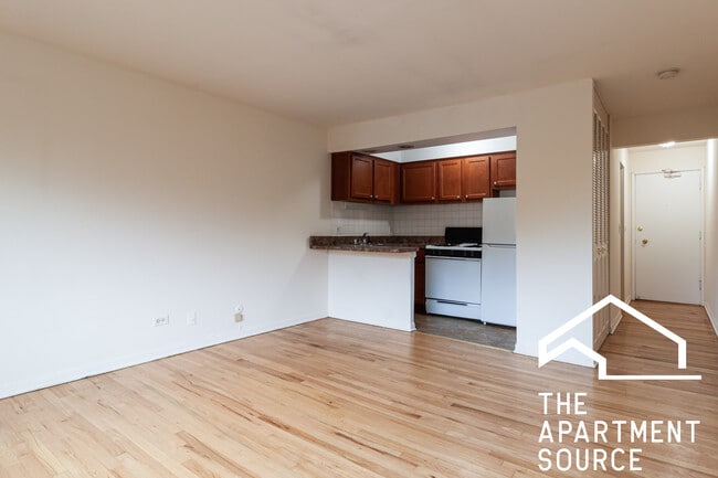 Photo - 540 W Roscoe St Unit 581