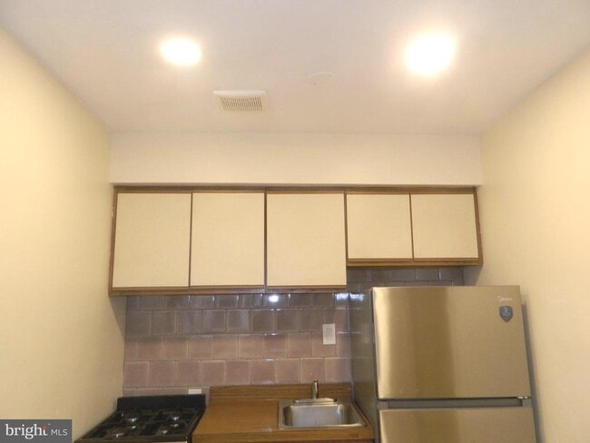 Photo - 513 12th St NE Unit 9