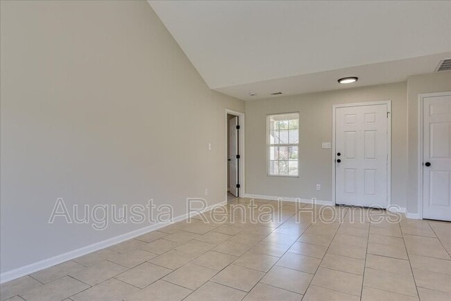 Photo - 4851 Jasmine Way