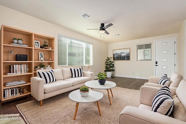 Photo - 133 W Latona Rd