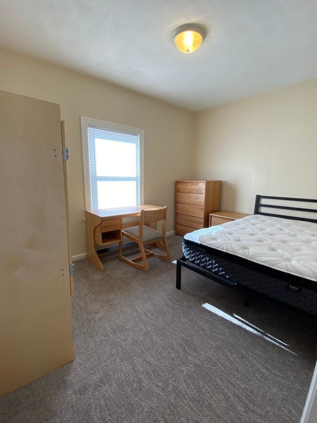 329 Susquehanna St Unit 1