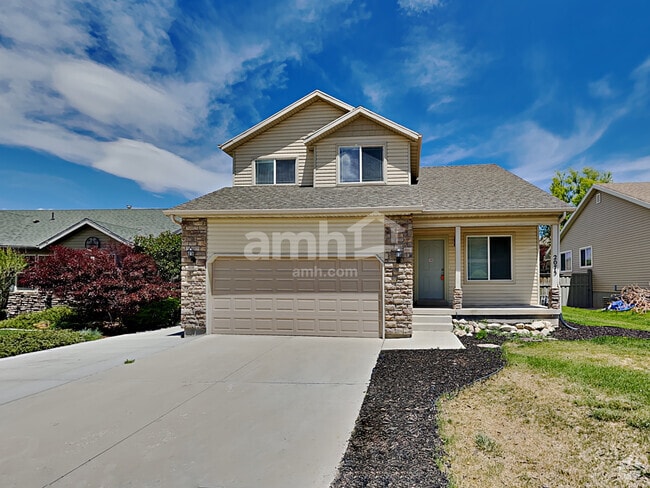 Building Photo - 2075 Ficus Way Rental