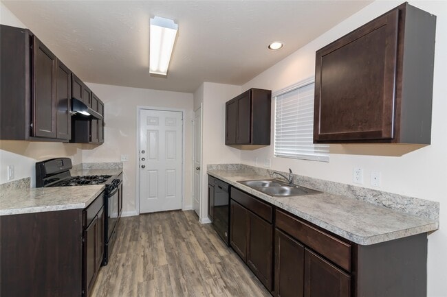 Photo - 10338 Sunset Glow Ave