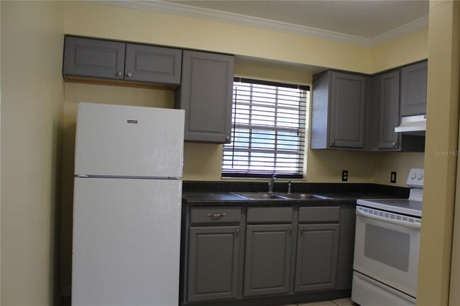 Photo - 3607 W Idlewild Ave