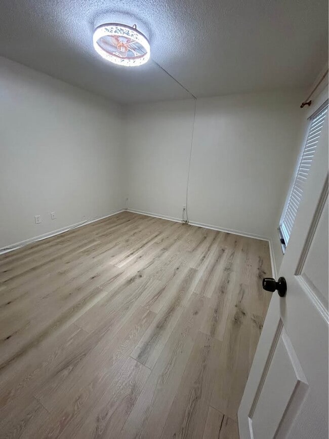 Photo - 1799 N Highland Ave Unidad E103