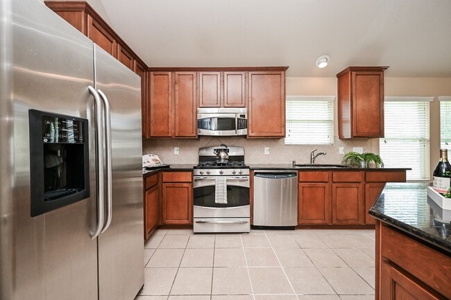 Photo - 8010 Durham Run Ln