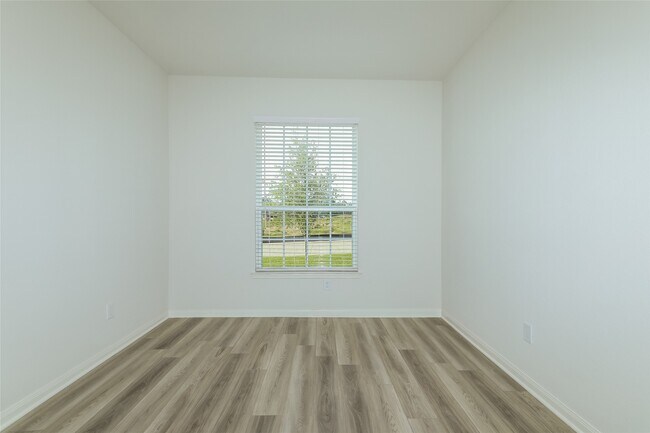 Photo - 26865 Steinbeck Dr