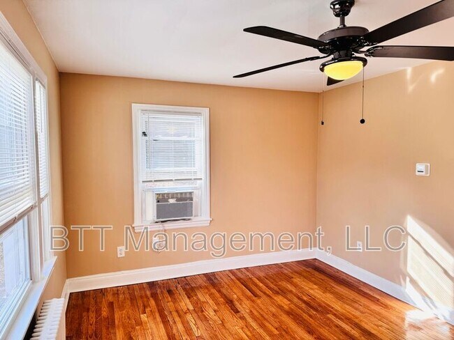 Photo - 908 Hudson Ave Unidad Apt. 5