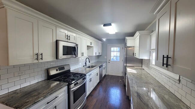 Photo - 34 Hickory Dr