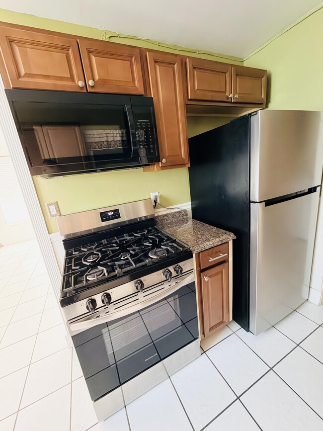 Photo - 5755 Winfield Blvd