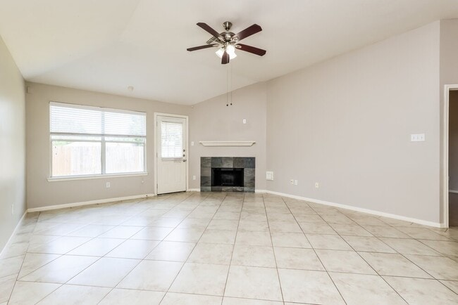 Photo - 2447 Halstead Dr