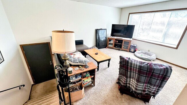 Building Photo - 795-797 Weeks Ave SE Unit 795 Rental