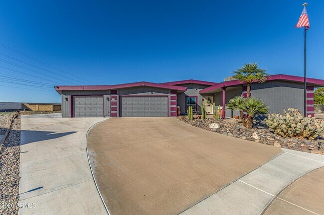 11210 W Pueblo Ct