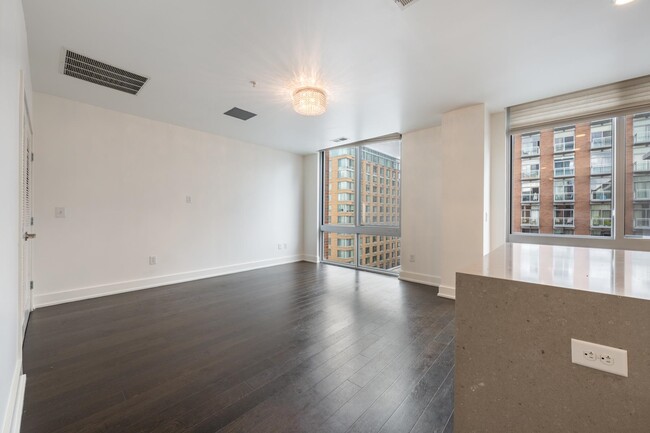 Photo - 201 Marin Blvd Unidad PH8180