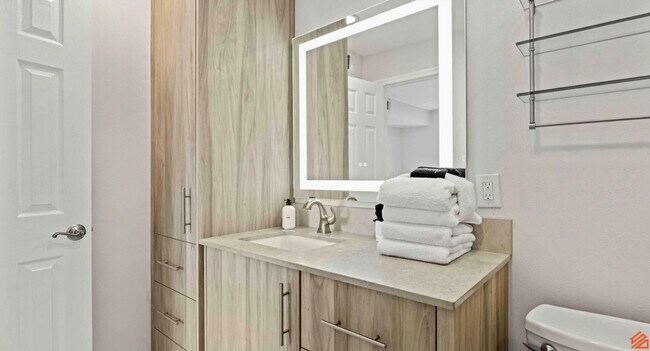 Photo - 330 Bluefish Dr Unidad SI ID1502033P