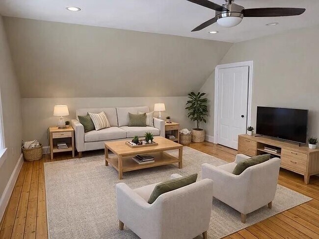 Photo - 16 Tecumseh St