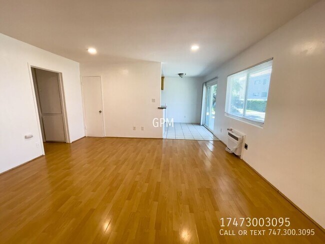 Photo - 514 W Huntington Dr Unidad E