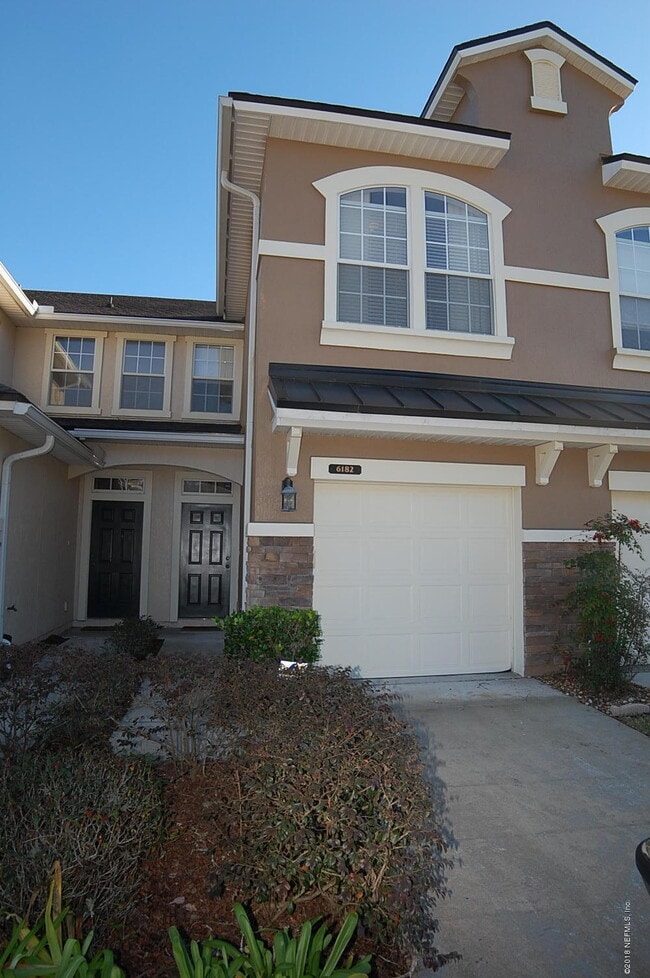 Building Photo - 6182 Bartram Village Dr Rental