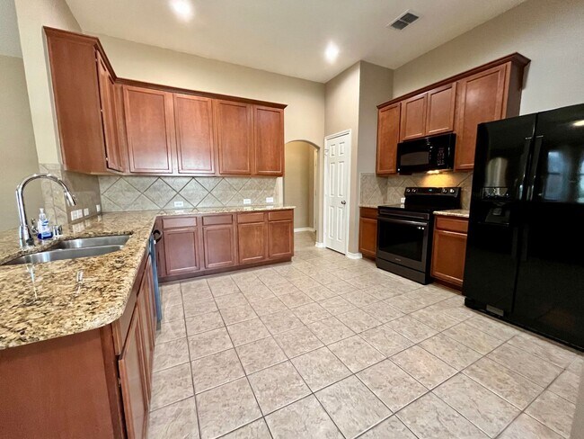Photo - 3504 Northpointe Drive