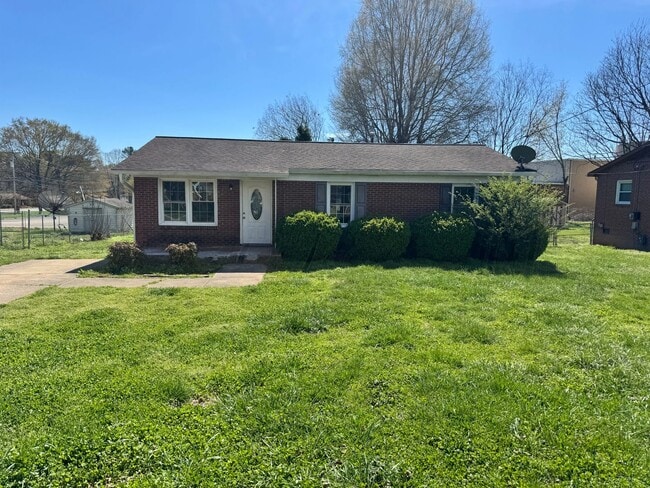 Building Photo - 3/1 House in Shelby, NC