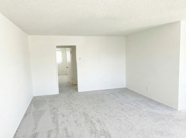 Photo - 3649 Glendon Ave Unit #205