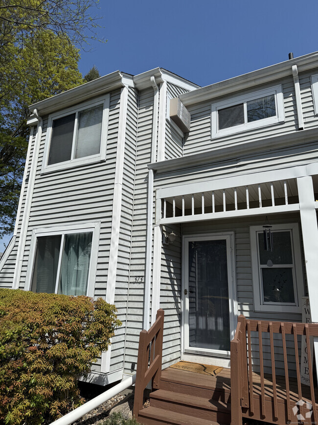 Building Photo - 70 Old Town Rd Unit 373 Rental