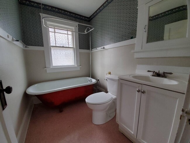 Photo - 2423 20th St