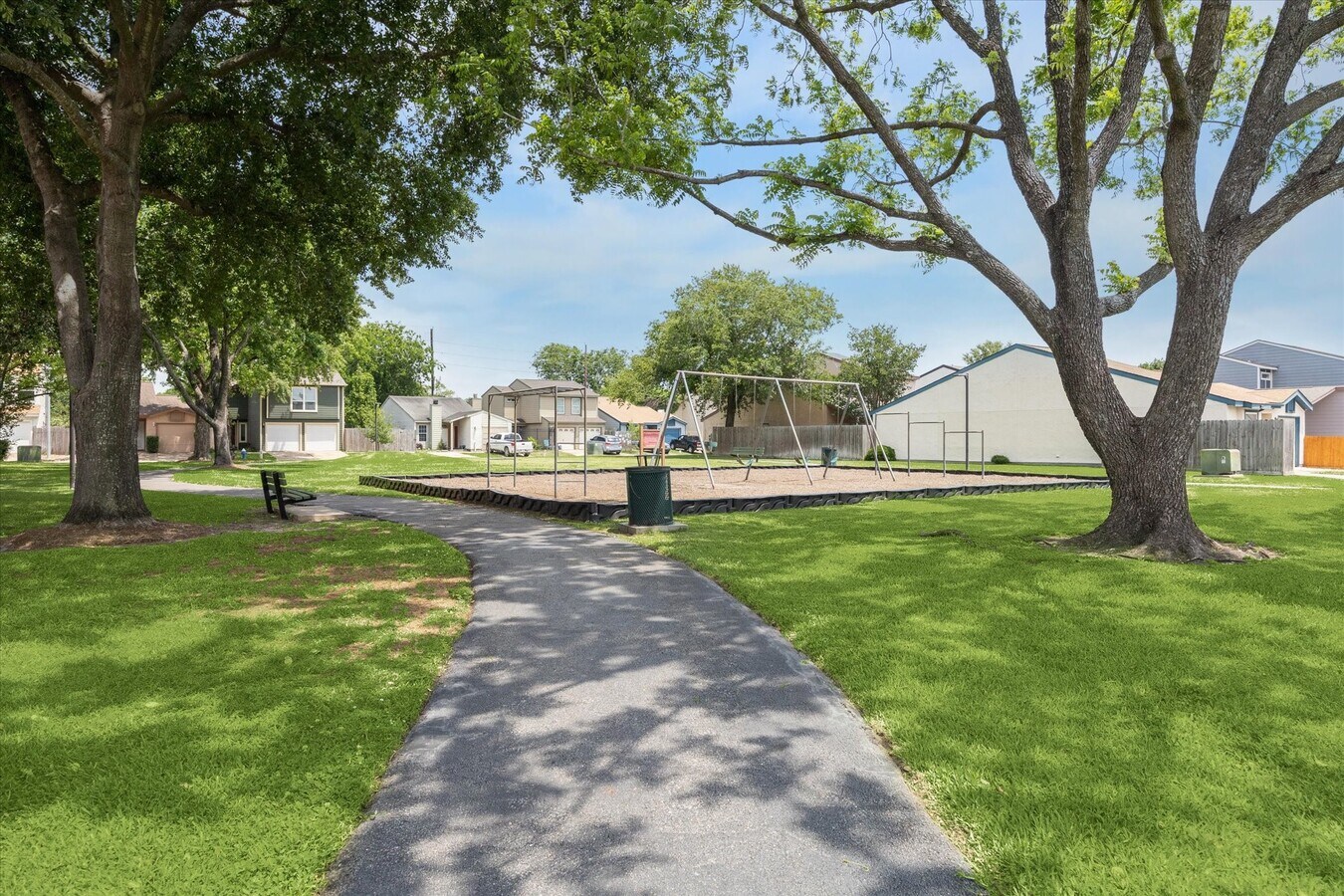 Photo - 10311 Richmond Hill Dr