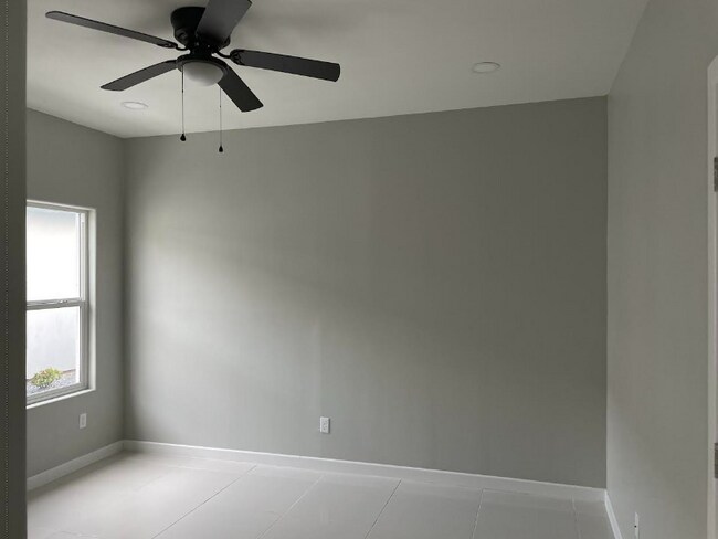 Photo - 2507 N Vineyard Ave Unidad 1