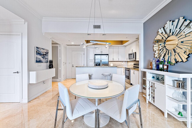 Photo - 701 S Olive Ave Unit 802